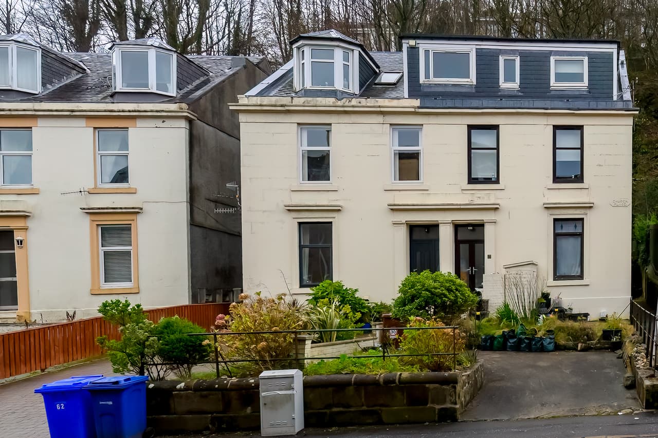 1/2, 66 Albert Road, Gourock, Gourock, PA19 1NL