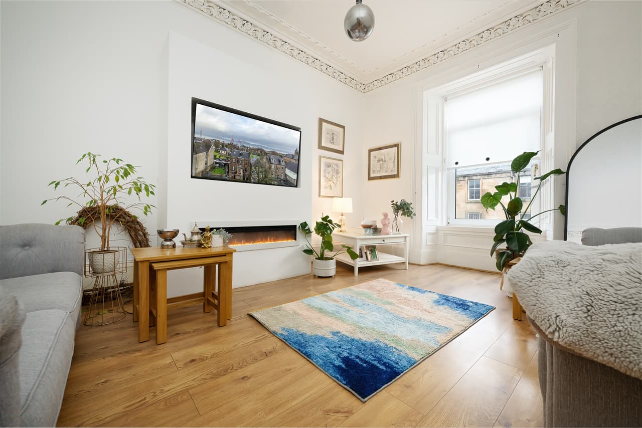 2/2, 32 Brisbane Street, Greenock, Greenock, PA16 8LR