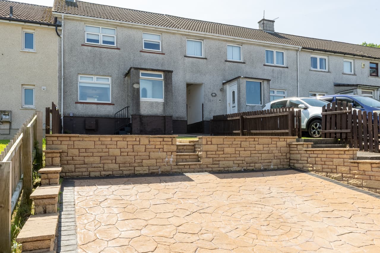 Banff Place, Greenock, Greenock, PA16 0HH