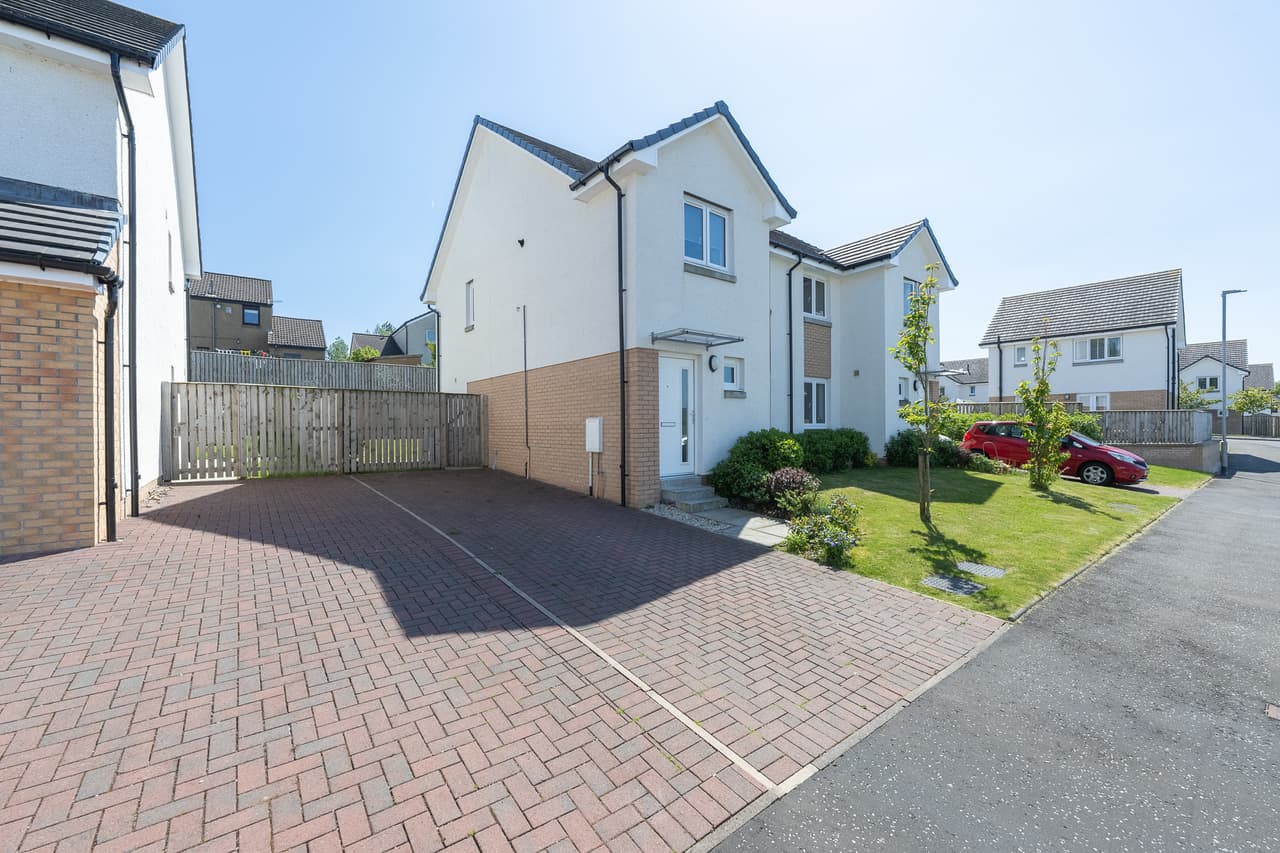 The Glebe, Inverkip, Greenock, PA16 0GS