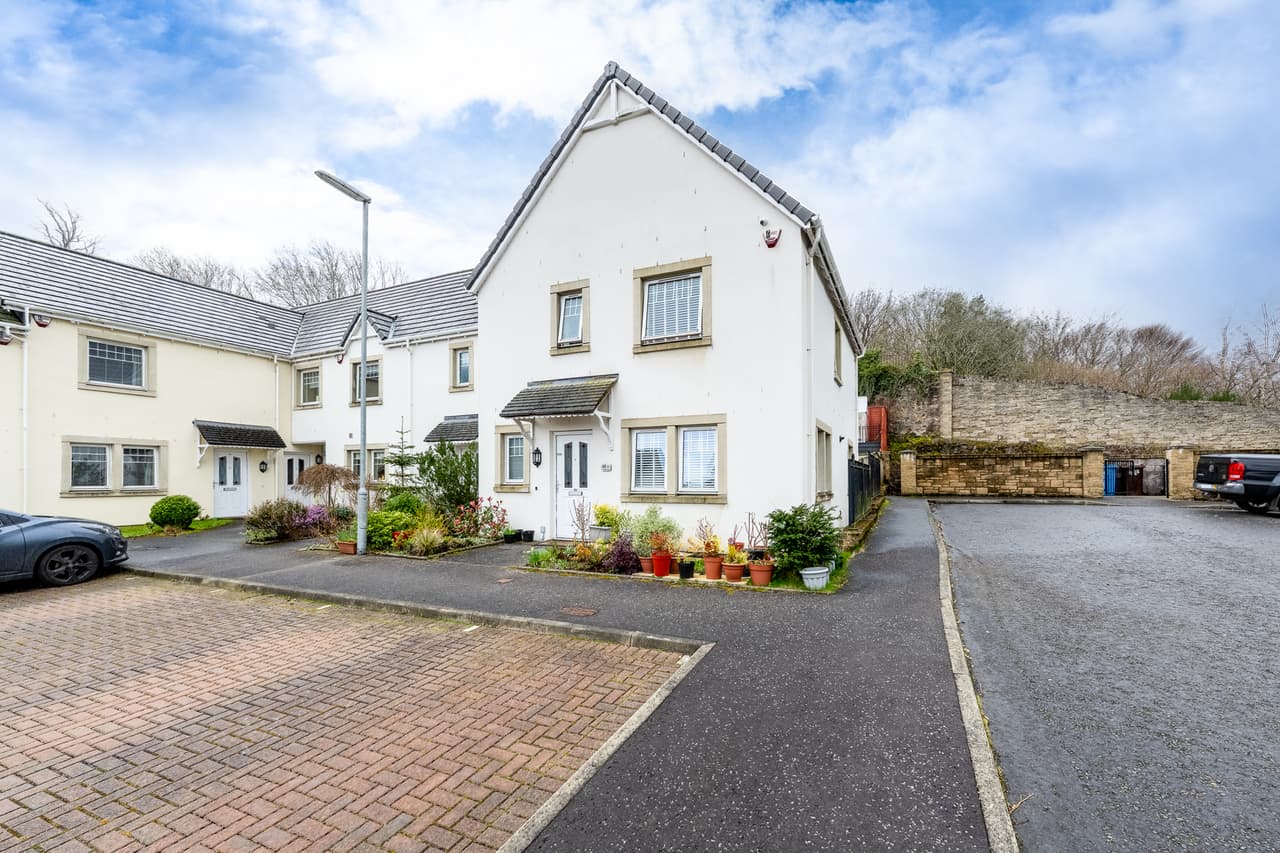 Hollybush Lane, Port Glasgow, PA14 6QZ