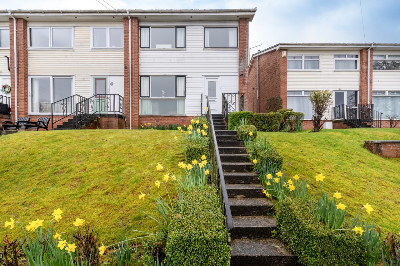 Alderbank Road, Port Glasgow, PA14 5LN